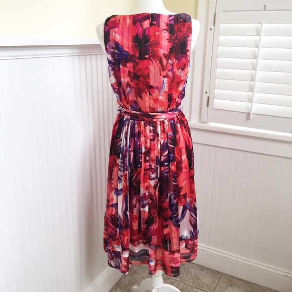 Luxe by CMV Sleeveless Watercolor Belted Dress 10 - Picture 3 of 7